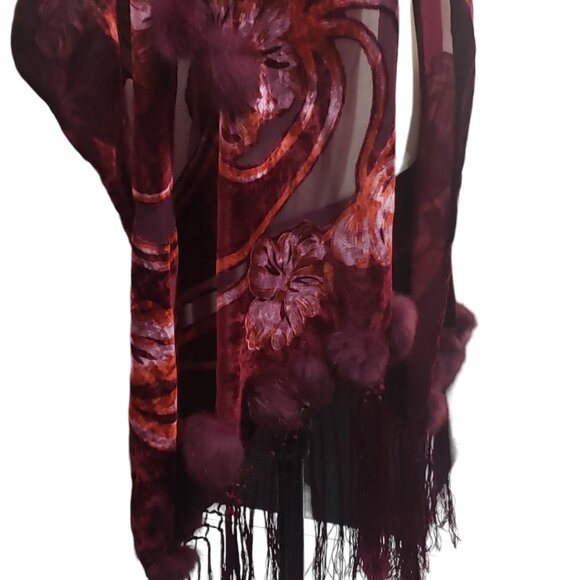 CT1770 Red & Burgundy Wrap Fringed with Pom Poms - Picture 4 of 7